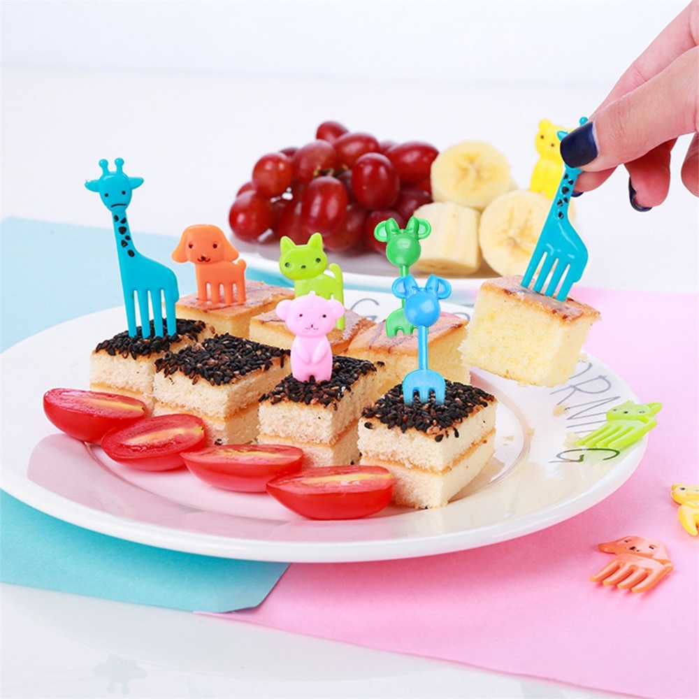 Bộ 20 Nĩa Ăn Trái Cây Bằng Nhựa Hình Động Vật Hoạt Hình Dễ Thương Cho Trẻ Em