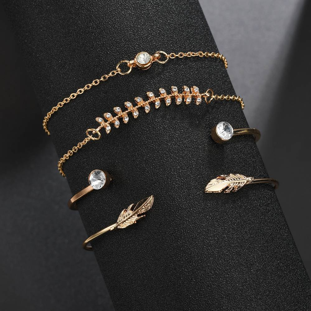 Classic 4 pcs/set ladies fashion bracelets leaf geometric chain gold bracelet set