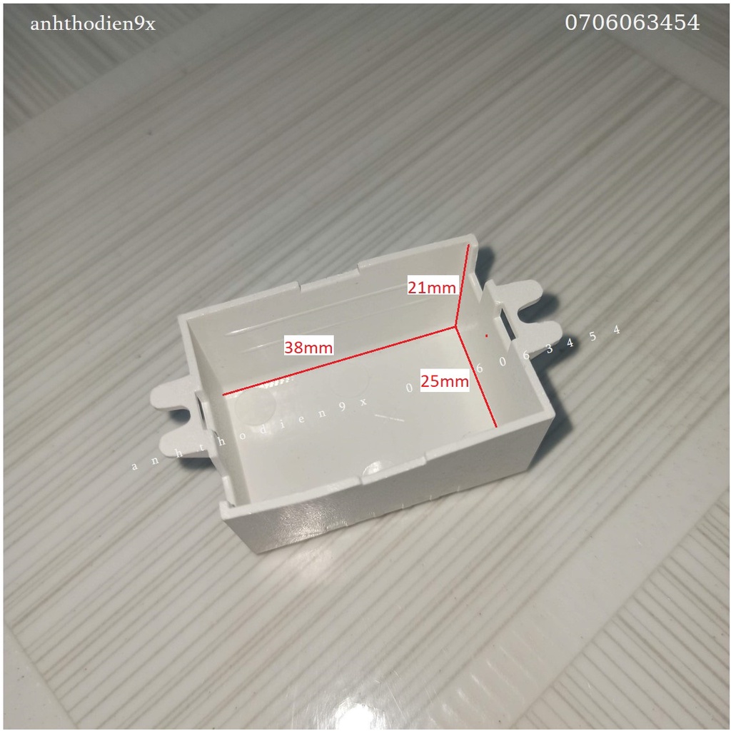 Freeship Extra Hộp Nhựa Đựng Mạch