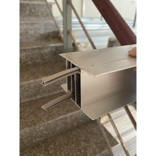 Gioăng cánh cửa panel phòng sạch