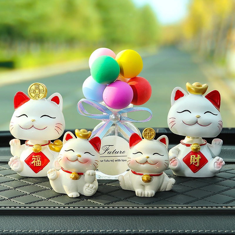 Decor mèo thần tài kết hợp cùng bình bóng trang trí taplo ô tô có tặng kèm sáp thơm