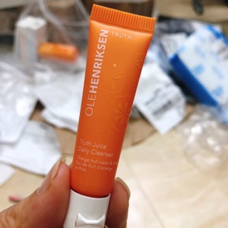 Set 2 Sữa rửa mặt OleHenriksen Truth Juice Daily 7ml
