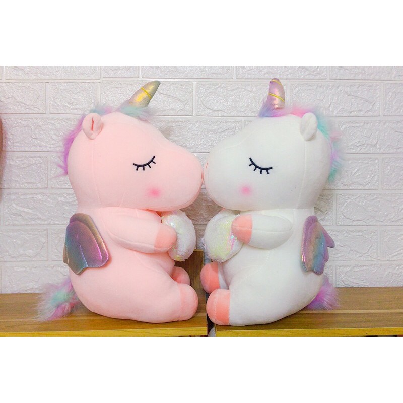 Gấu bông kỳ lân ôm tim màu hồng cute chất miniso 🦄🦄