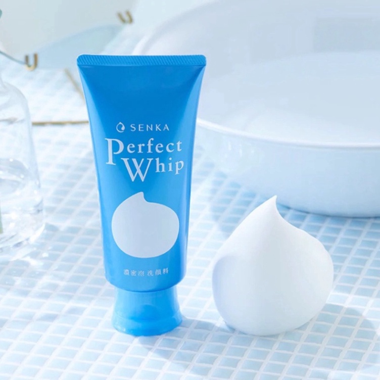 Sữa Rửa Mặt Senka Perfect Whip dành cho da dầu, hỗn hợp | BigBuy360 - bigbuy360.vn