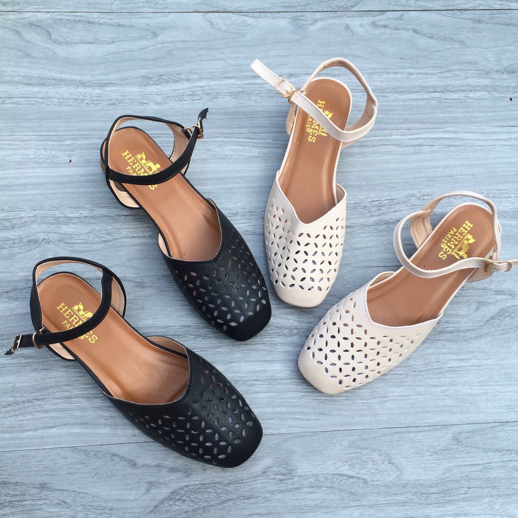 Sục mũi đục có quai hậu siêu hot 2 màu đen và kem | BigBuy360 - bigbuy360.vn