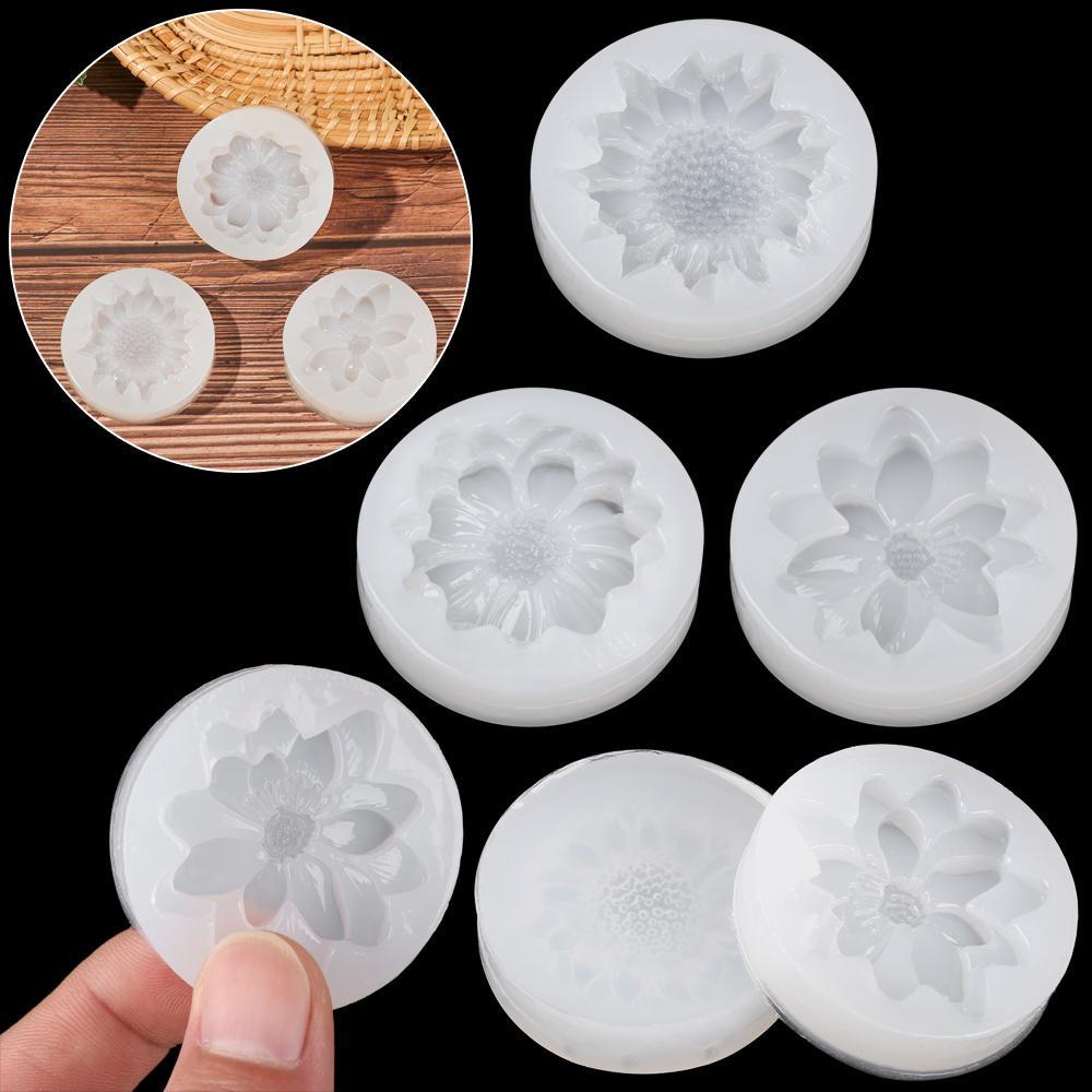 Khuôn Silicone Làm Mặt Dây Chuyền Thủ Công Hình Hoa Sen