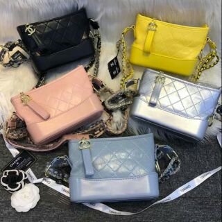 Túi hobo size 20 lót đỏ