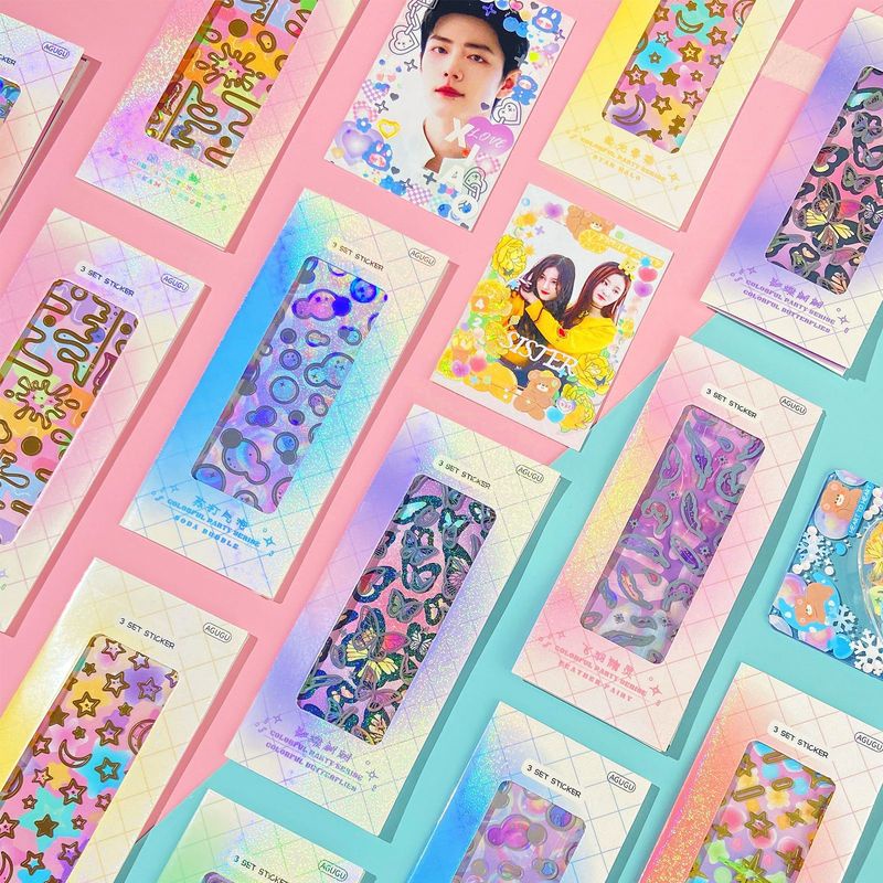 Bộ 3 Tấm Hình Dán Họa Tiết Lông Vũ Nhiều Màu Sắc MOHAMM