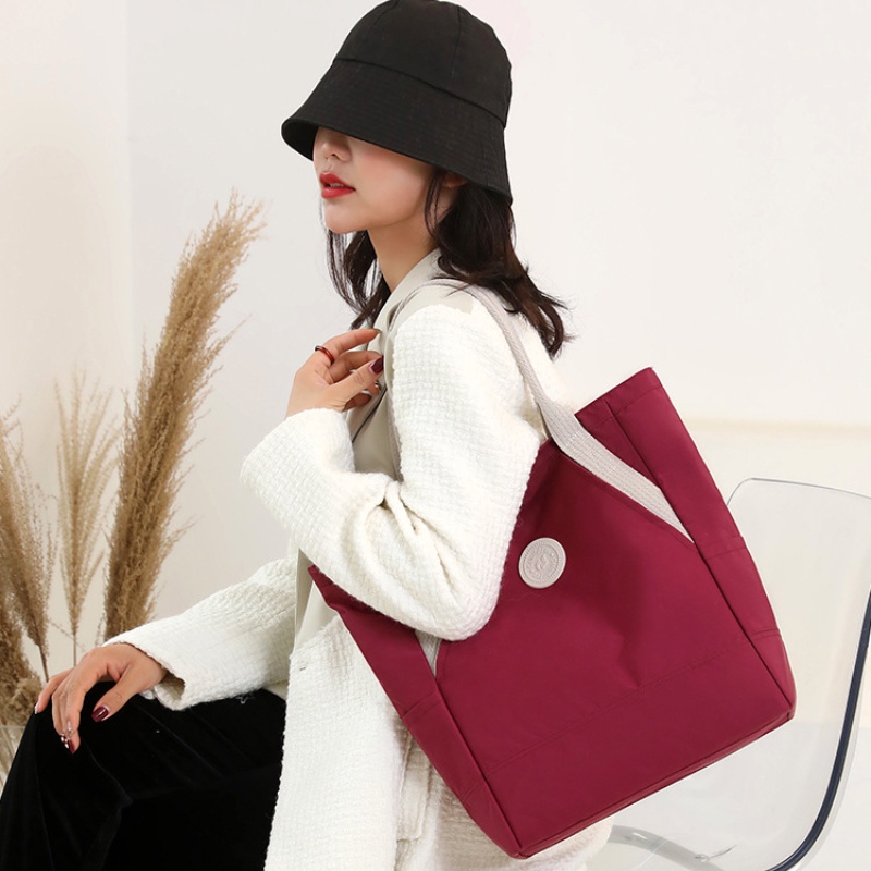 Túi đeo dưới cánh tay Chất Liệu Nylon Nhiều Màu Sắc Chống Thấm Nước Phong Cách Retro 2022