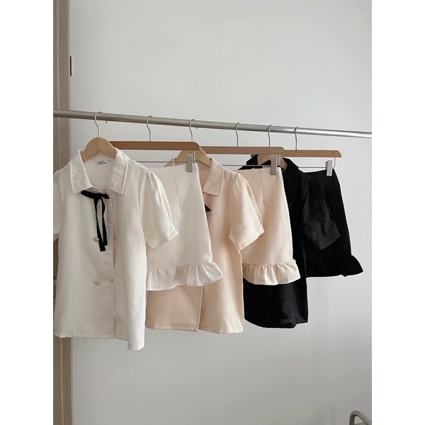 Set bộ đồ nữ Hàn Quốc chất liệu dạ text gồm áo cộc tay thắt nơ kèm chân váy ngắn đuôi cá siêu tiểu thư (TTA142)