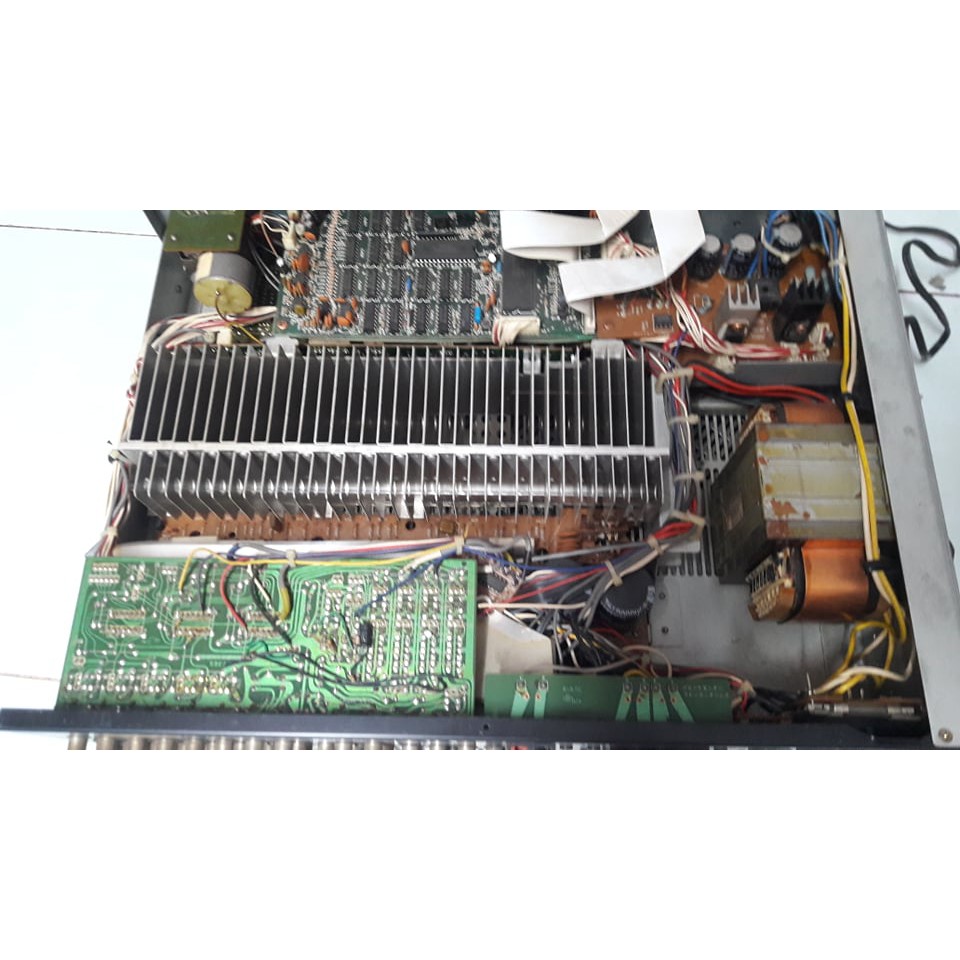 Em bán amply nội địa nhât victor AX AV5