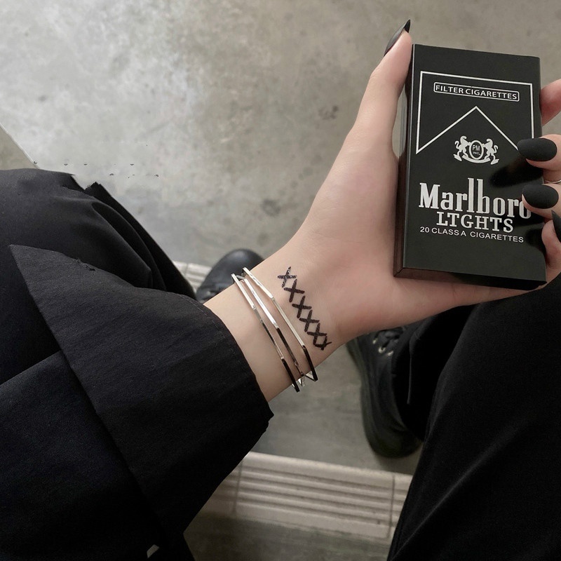 Vòng tay 1049 dạng mở hình học đơn giản cá tính giản dị linh hoạt