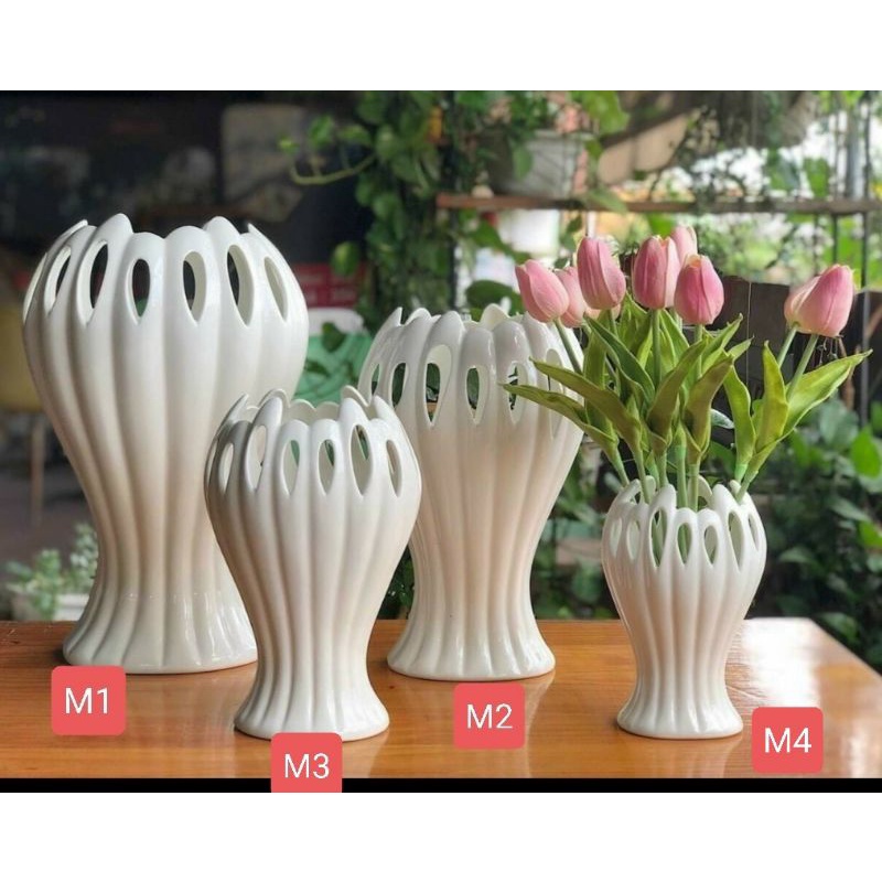 Lọ hoa bàn tay phật sứ Bát Tràng