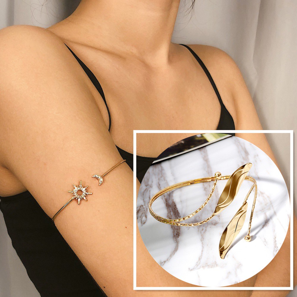 Vòng đeo cánh tay bằng hợp kim khoét rỗng kiểu dáng hình học phong cách punk retro mới phổ biến | BigBuy360 - bigbuy360.vn