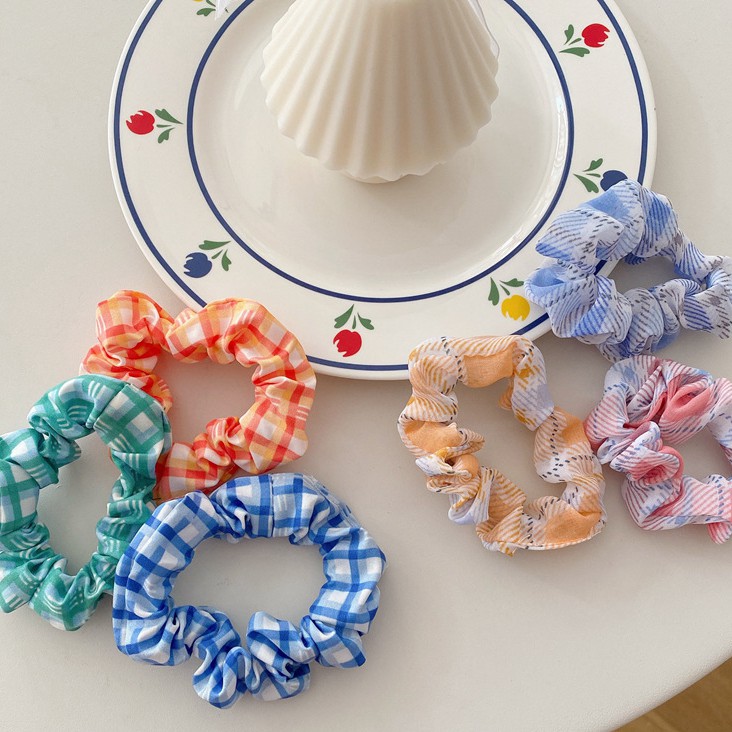 Scrunchie Cột Tóc Tròn Bản Nhỏ 2 Họa Tiết Ging Ham và Caro Tươi Tắn Hot Trend