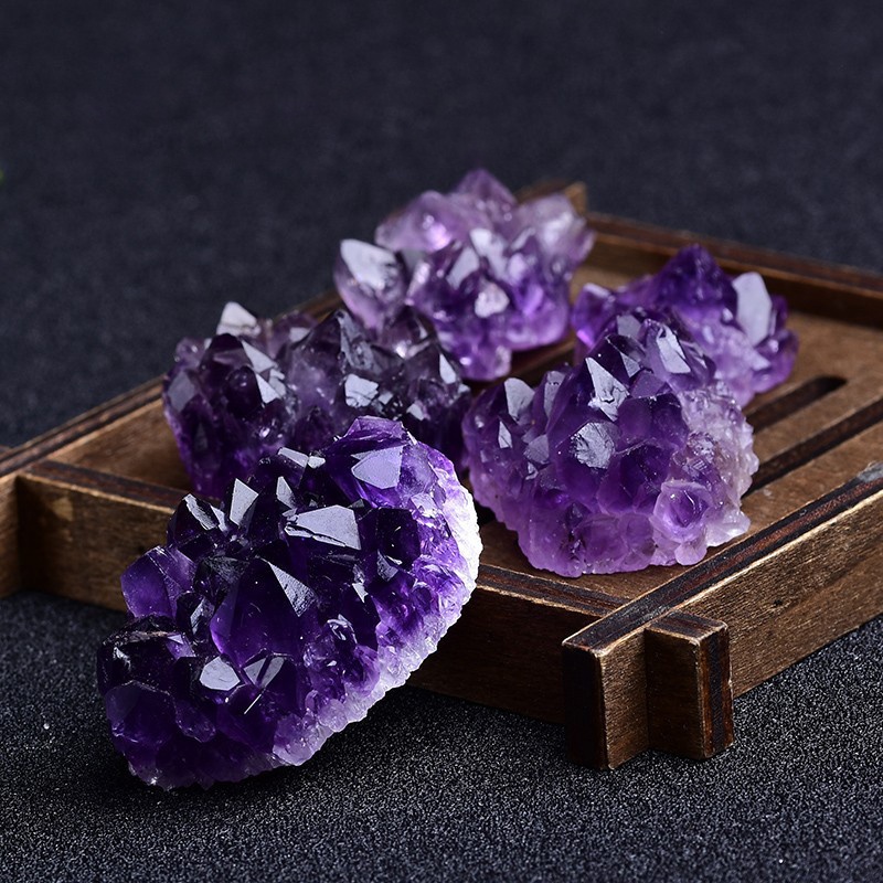 Đá Thạch Anh Tím Tự Nhiên Dùng Trang Trí Nhà Cửa Độc Đáo