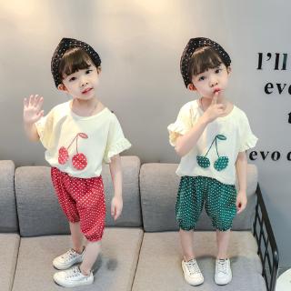 Set quần áo chấm bi xinh xắn dành cho bé gái