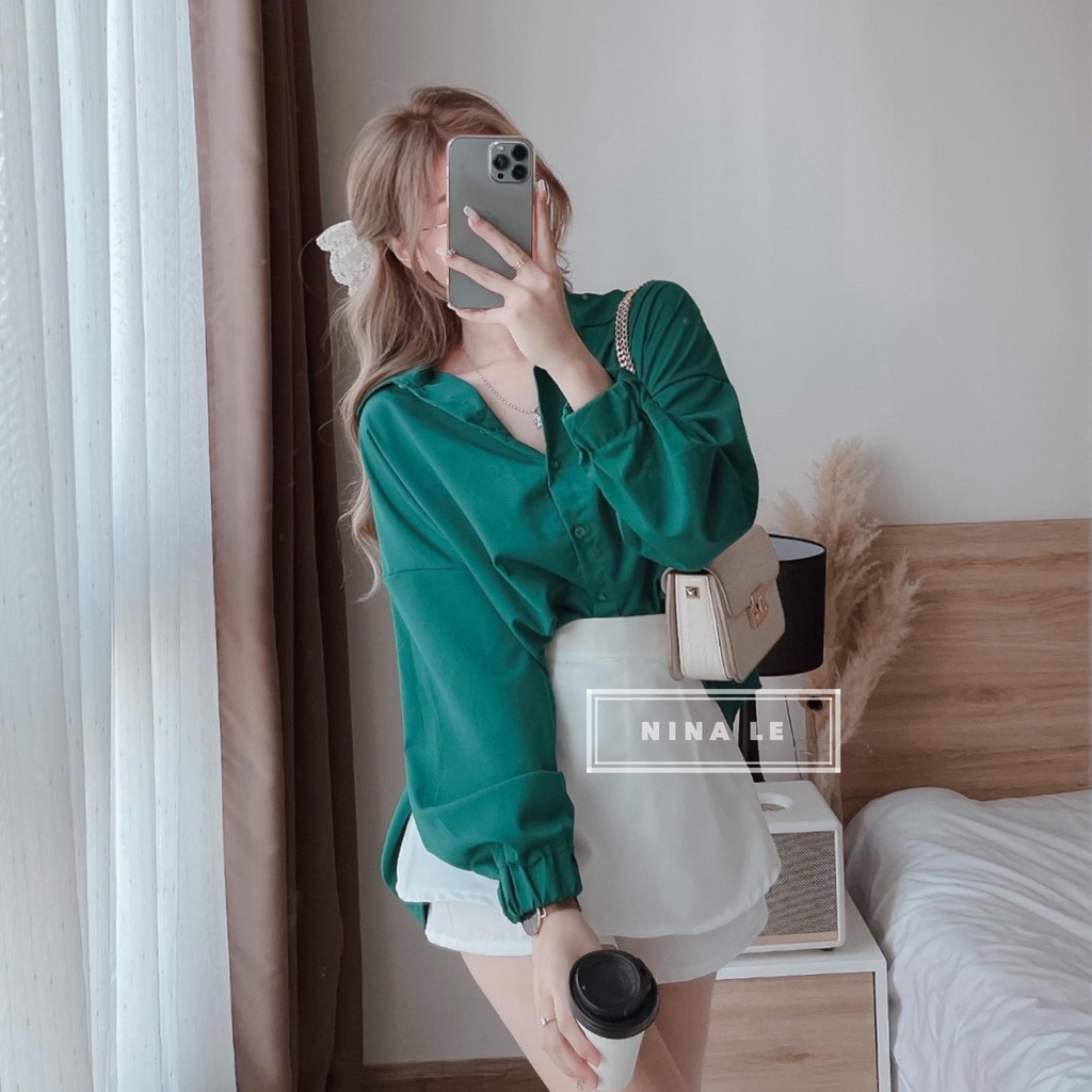 Sét bộ đồ nữ áo sơ mi xanh thanh lịch phối quần đùi xếp tầng duyên dáng giúp nàng nổi bật đi chơi, đi biển