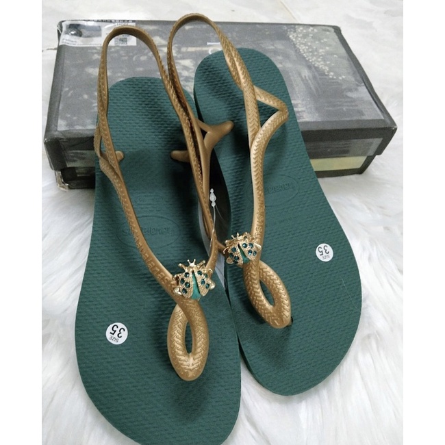 Sandal 𝐻𝑎𝑣𝑎𝑖𝑎𝑛𝑎𝑠 𝑇ℎ𝑎𝑖 99k charm bọ chọn ngẫu nhiên hoặc inbox