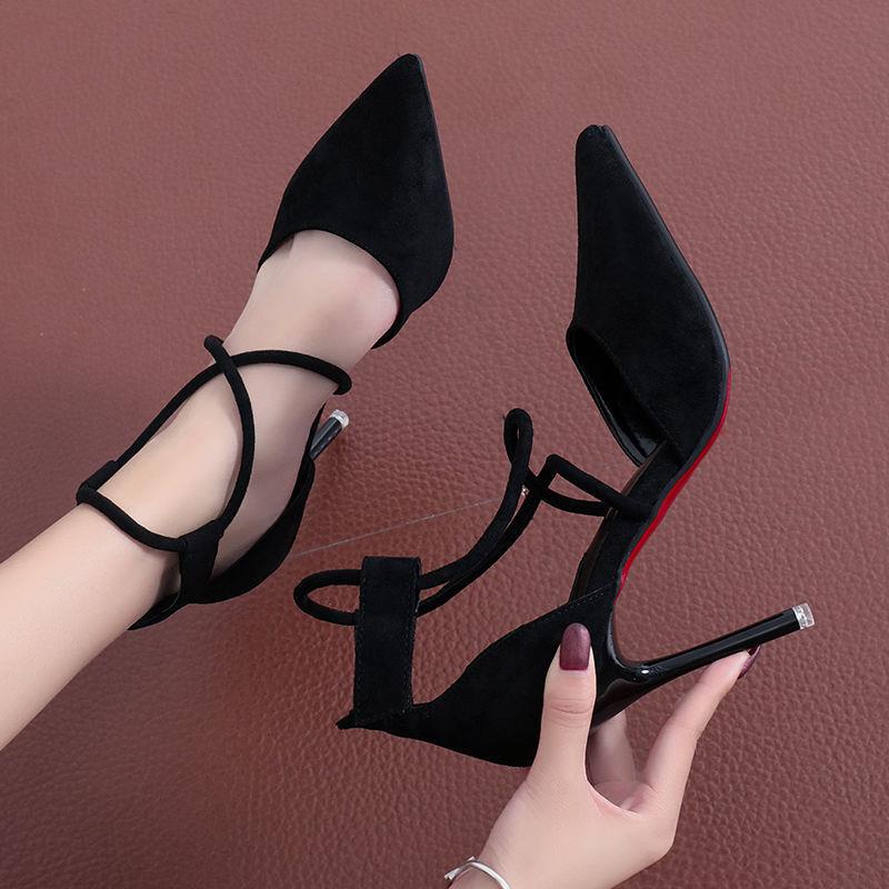 Đôi giày cao gót mũi nhọn quai chéo bằng da lộn phong cách Hàn Quốc cho nữ 2021