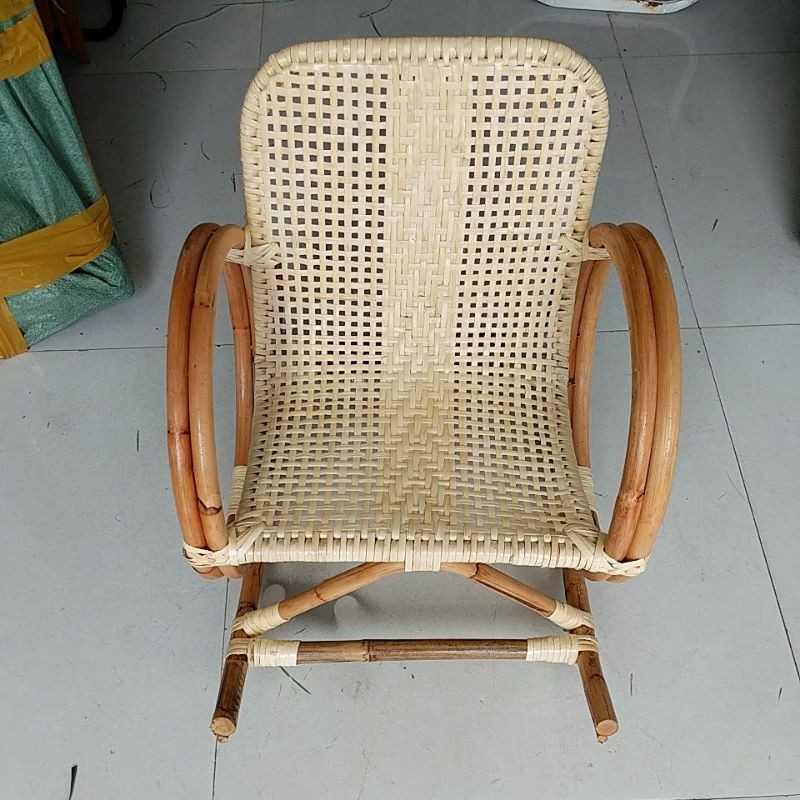 Ghế Mây Bập Bênh Trẻ Em (Mây Thiệt)