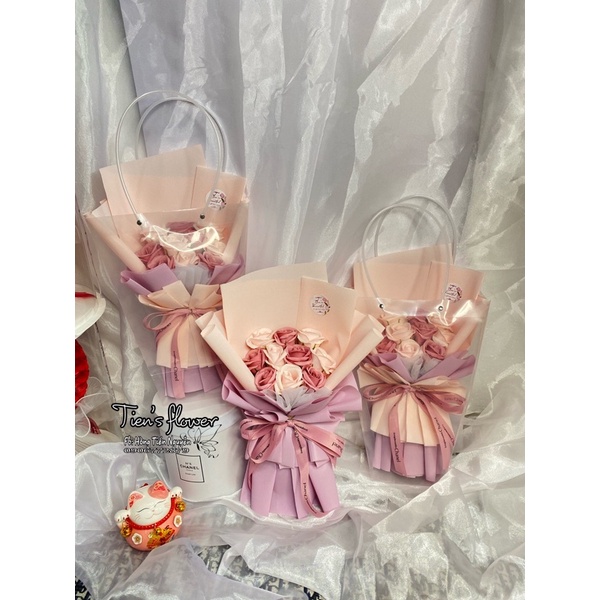 Combo bó hoa 10 bông kèm túi và thiệp