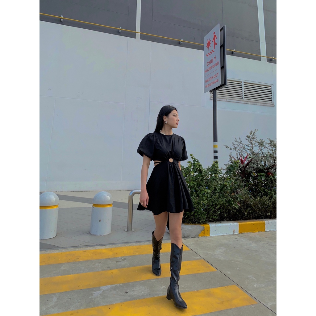 DETALY - Đầm Ceci khuyên eo màu đen D09121