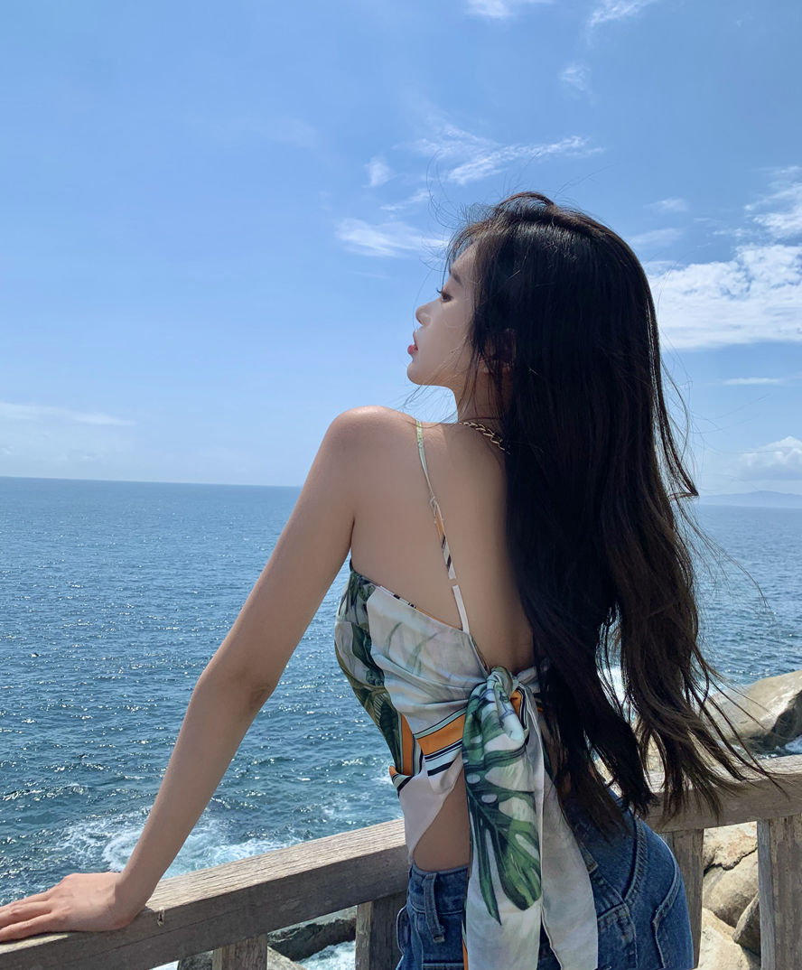 Áo Yếm Nữ 2 Dây Hoa Lá 🦋 Yếm Nữ Mút Ngực Họa Tiết In 5D 🦋 | BigBuy360 - bigbuy360.vn