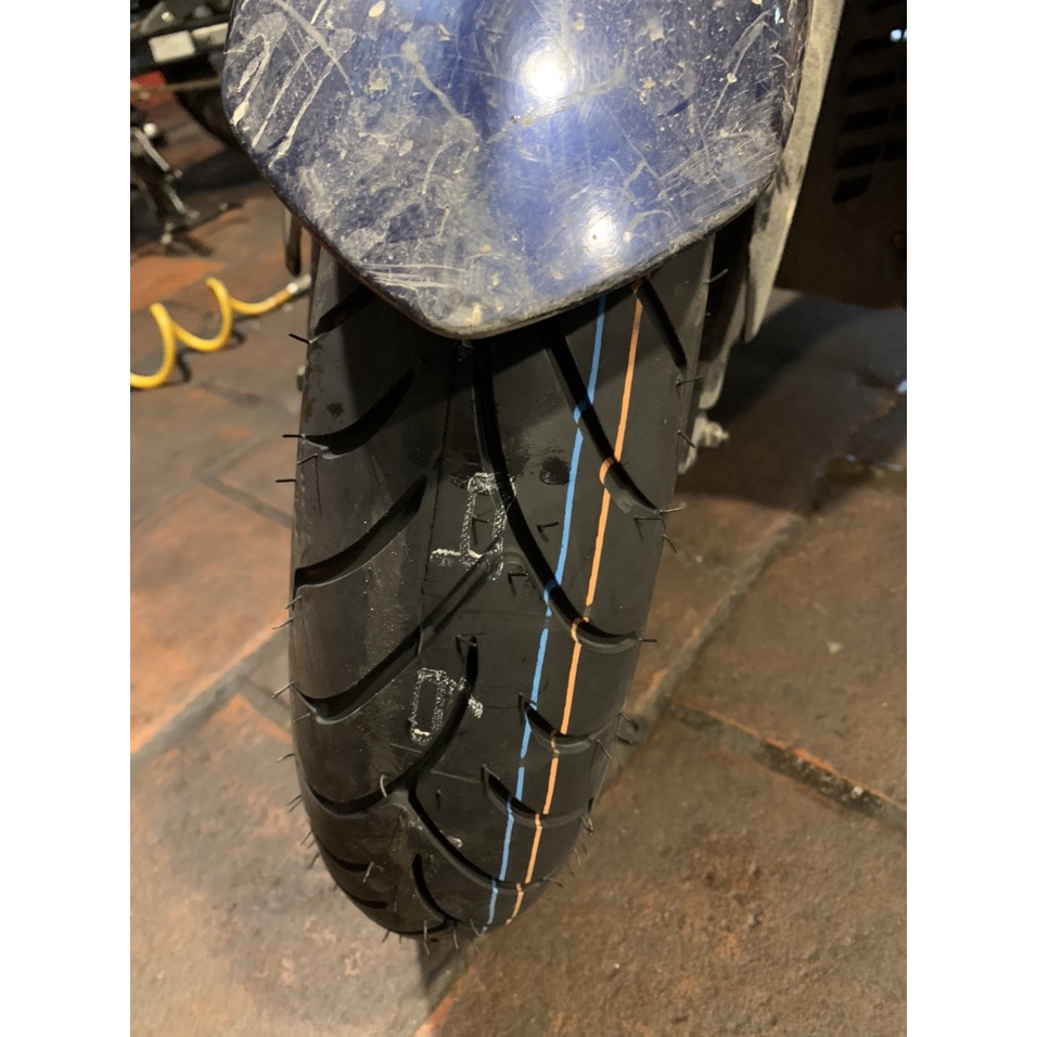 Lốp Dunlop 110/80-14 và 140/70-14 ScootSmart dùng cho xe Yamaha NVX