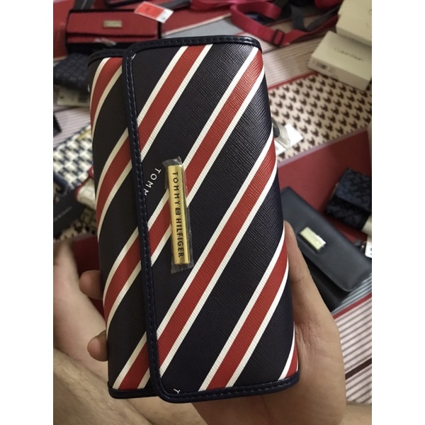 VÍ dài gập TOMMY HILFIGER - Hàng Auth mua tại Mỹ