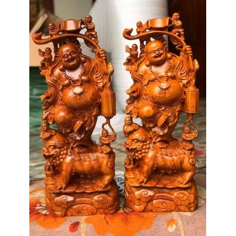 [GIA RE] Tượng phật di lặc ngũ phúc cưỡi nghê gỗ hương cao 40 cm