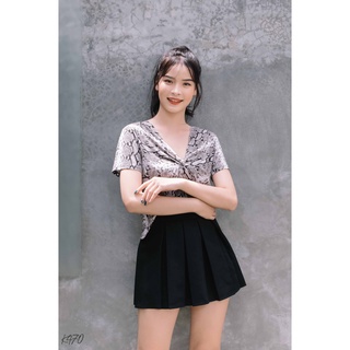 Áo croptop nữ tay ngắn có nhún ngay ngực dành cho những ai yêu thích thời trang hàng VNXK VFashion K470.2