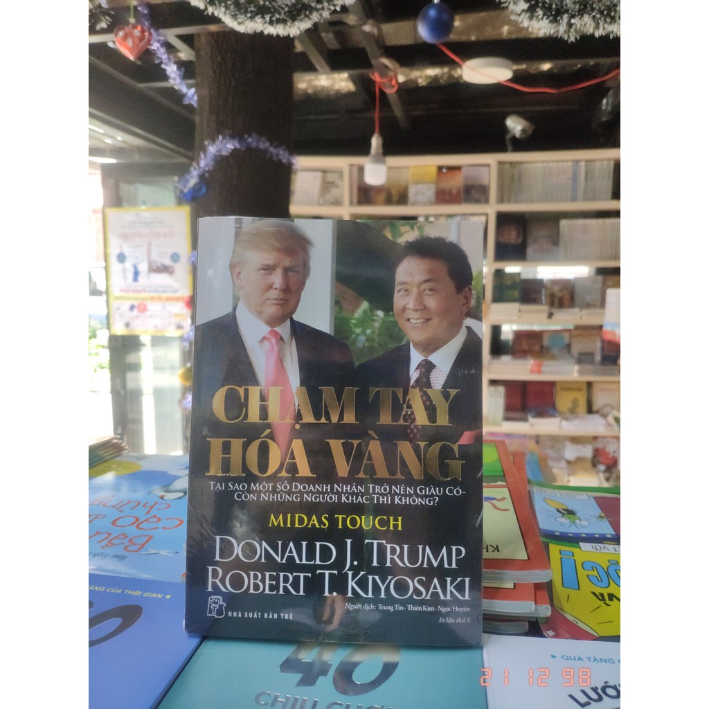 Sách - Chạm Tay Hóa Vàng - NXB Trẻ