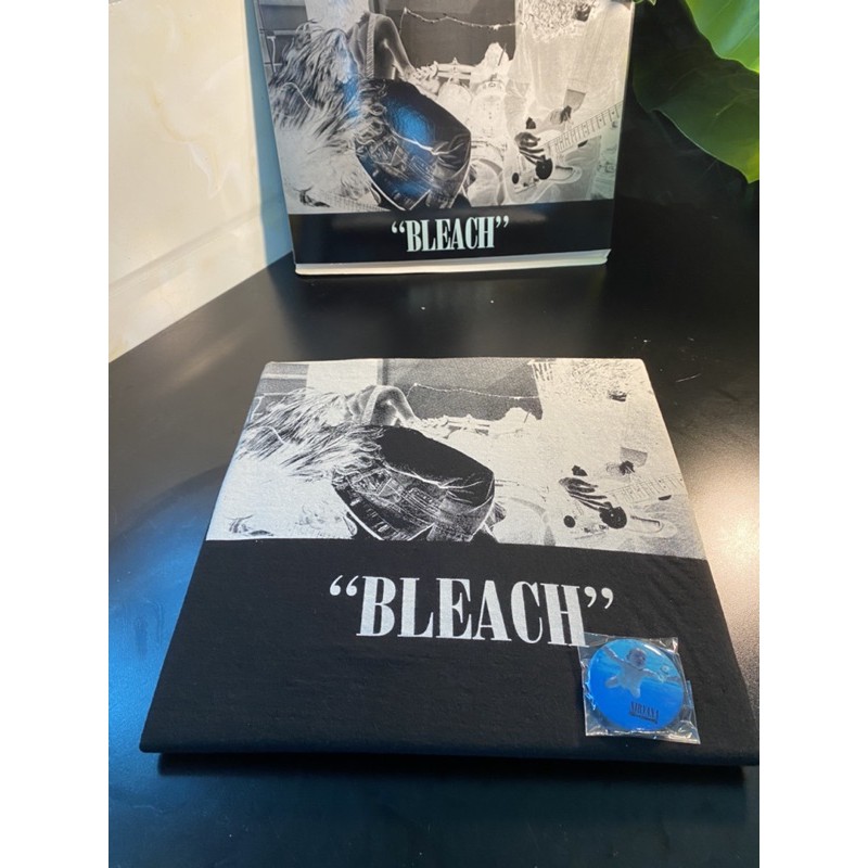 Áo ngắn tay hoạ tiết Nirvana Rock