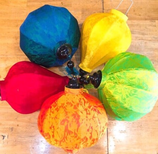 HCM - Lồng đèn Hội An trang trí size 30cm giá rẻ