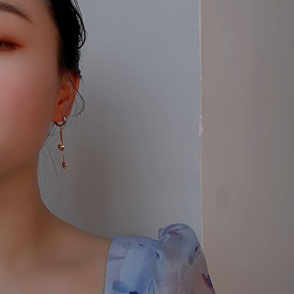 Bông Tai Dạng Móc Xích Mặt Hình Trái Tim Bằng Đồng Đơn Giản Cho Nữ