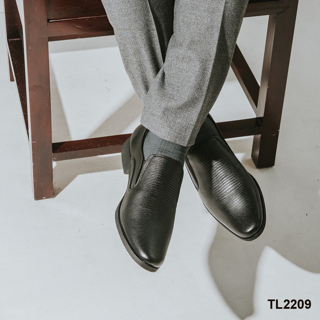 Giày Tây Nam Da Bò FUJIWA - TL2209. Da Thật, Đế Cao Su. Được Đóng Thủ Công (Handmade). Có Size:  38, 39, 40, 41, 42, 43