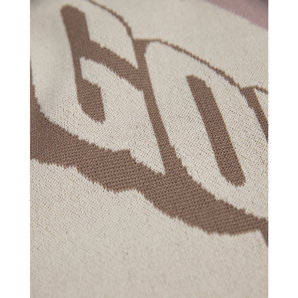 Áo polo "GOLDIE CONSTRUCTION" chất liệu rayon co giãn