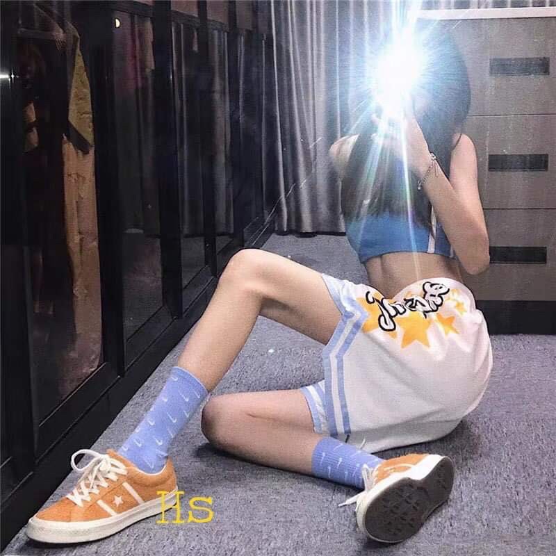 Quần đùi JUST viền xanh V HS35