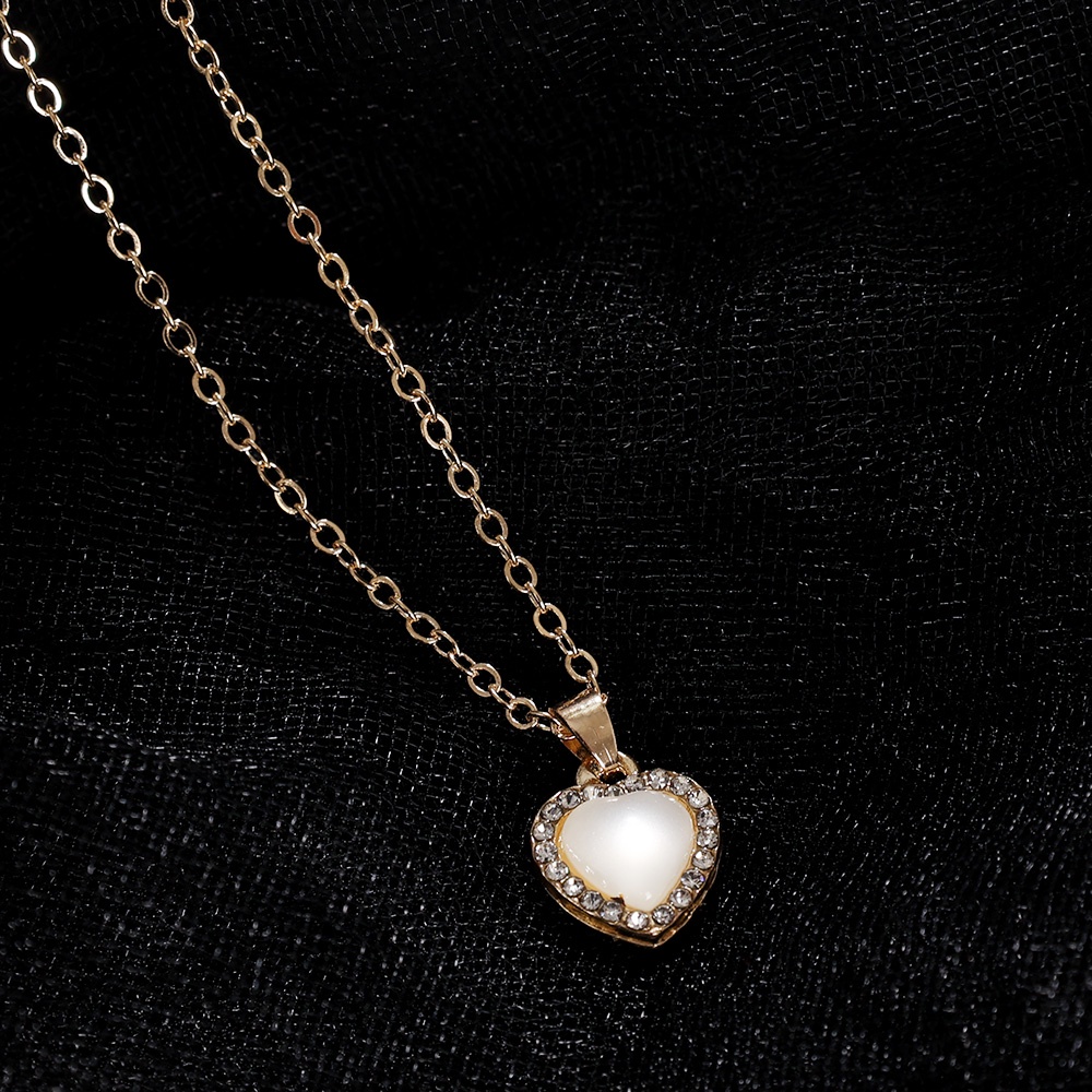 Vòng cổ Vàng Mặt Trái Tim Đính Đá Opal Thanh Lịch Cho Nữ