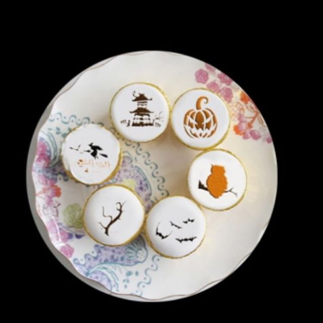 Khuôn vẽ trang trí bánh kem Halloween