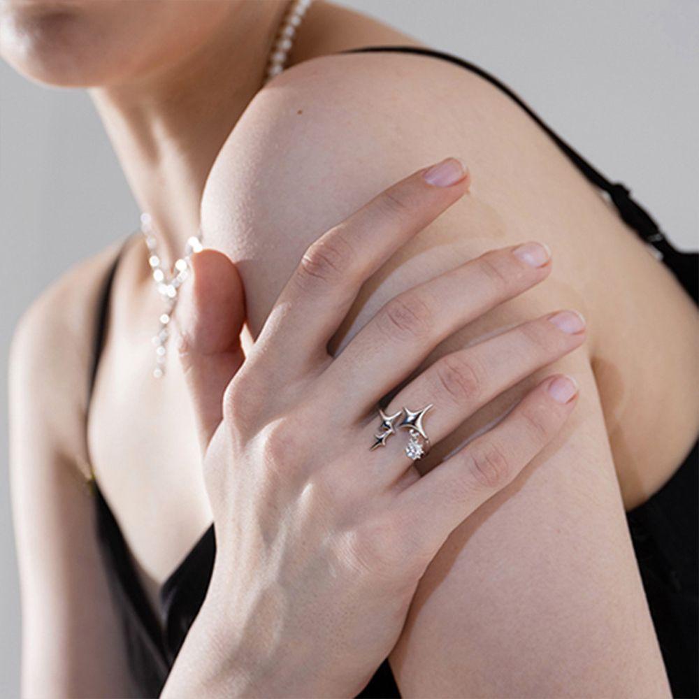Nhẫn Hở Hình Ngôi Sao Có Thể Điều Chỉnh Phong Cách Punk Thanh Lịch
