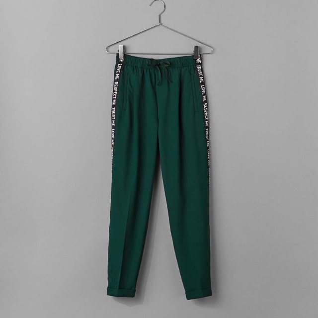 Quần jogger nữ