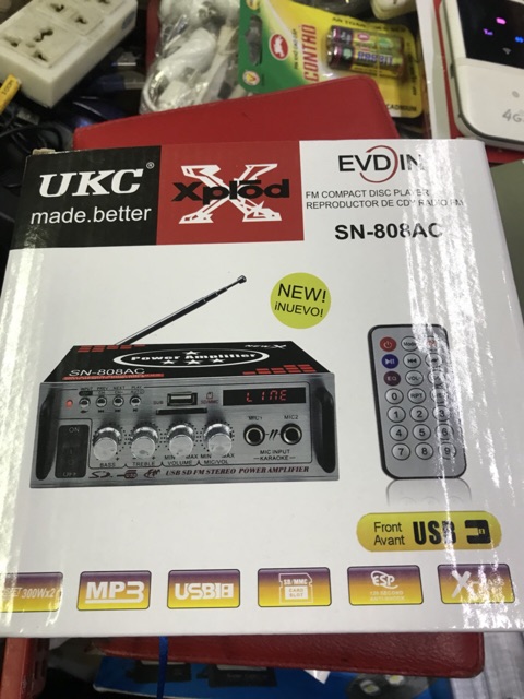 Âm Ly karaoke Bluetooth Amly Xe Hơi 2 MIC AV-808BT