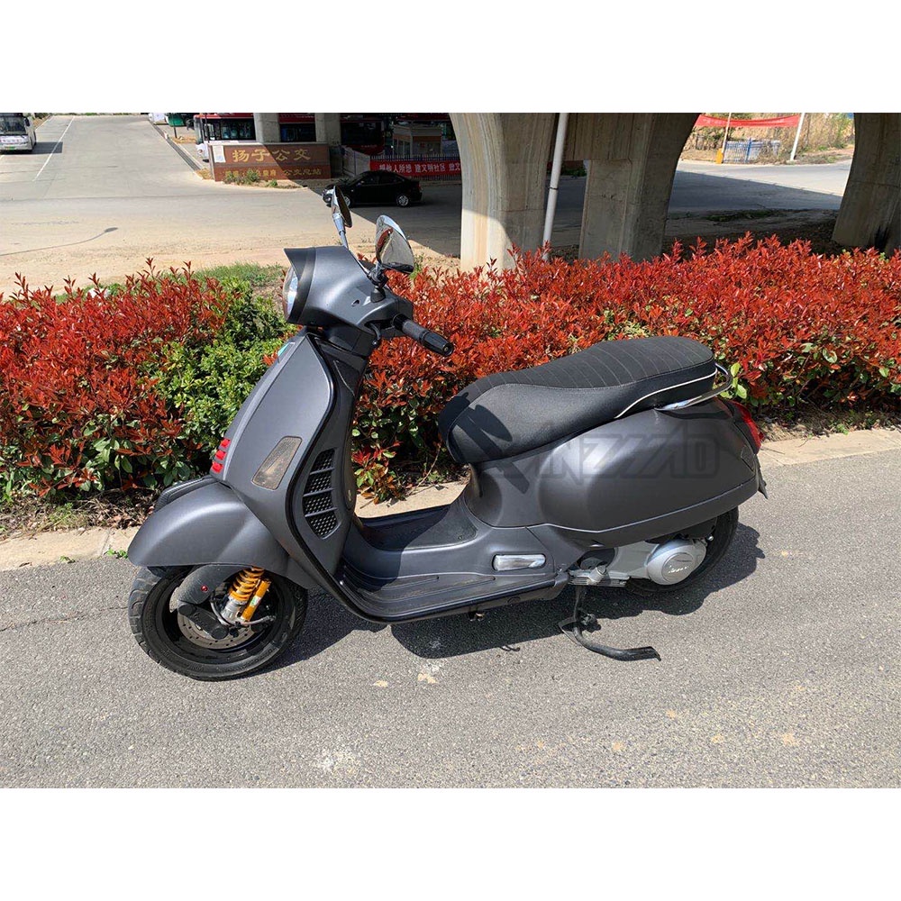 Lưới Tản Nhiệt Màu Đen Nhám Gắn Đèn Pha Trước Xe VESPA GTS 300 250 2019-2023