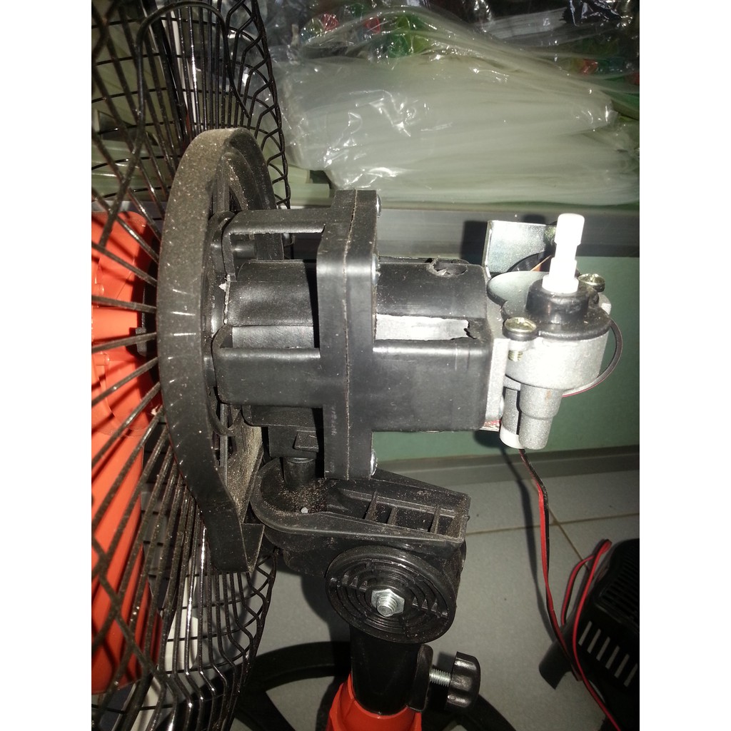 Đầu quạt 12v DC motor 545 ( BLOCK QUẠT SẠC ACQUY 12V) ( có túp năng đảo hướng ,có cốt, trục trước, trục sau)