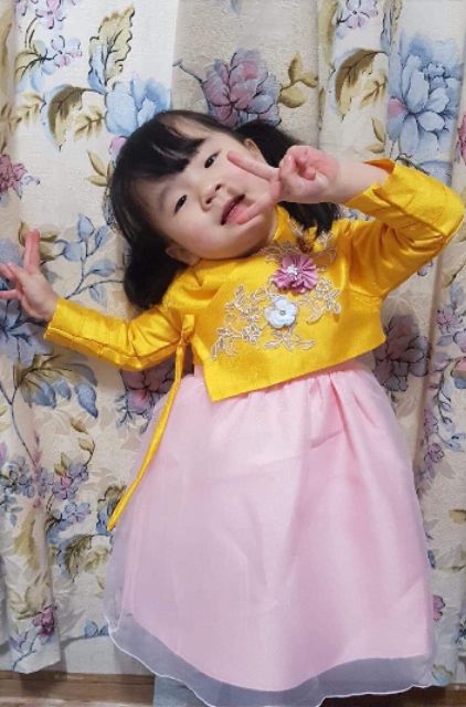 Set Hanbok Hàn Quốc cho bé gái
