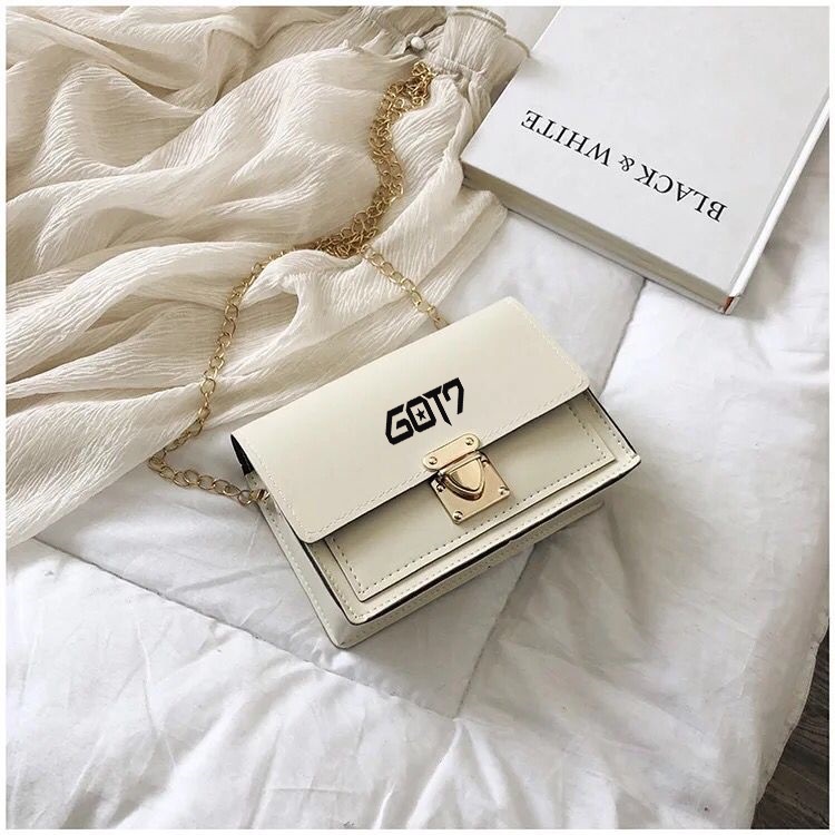 Blackpink Túi Đeo Chéo Hình Vuông Nhỏ In Hình Nhóm Nhạc Hàn Quốc bts got7 Thời Trang Cho Nữ 1 Tuổi