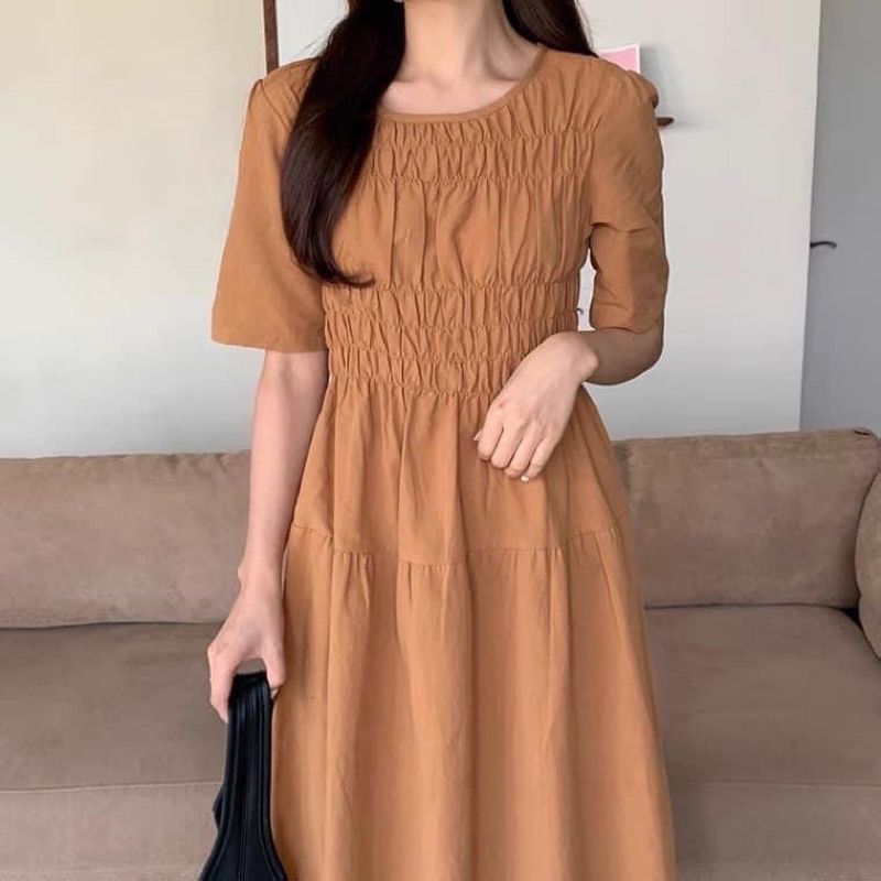 Đầm váy xoè nhún eo nhẹ cho các nàng checkin