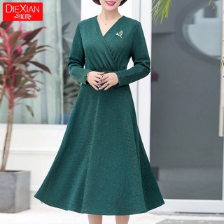 Váy đầm trung niên nữ
